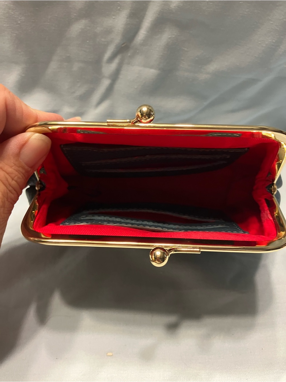 Dooney & Bourke Navy Pebbled Leather Kiss-Lock Coin Pouch with Gold Hardware - Picture 5 of 10